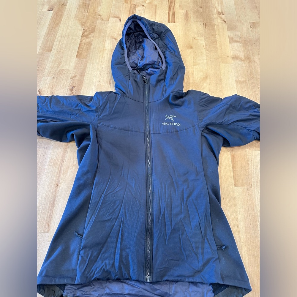 Women Arc-teryx Atom Insulated Hoodie Size XS